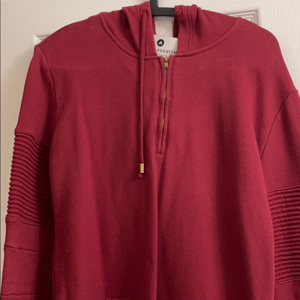 Arctic Premium Hoody Burgundy Sz M Used